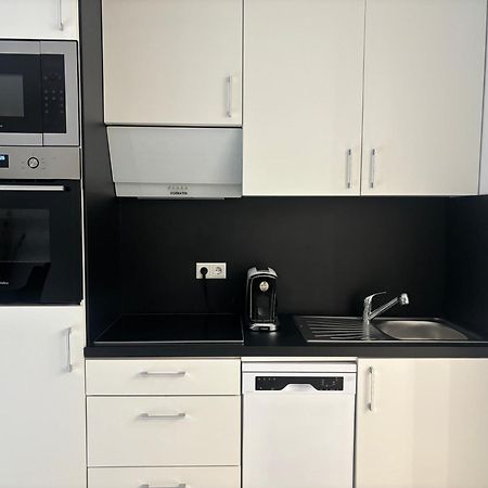 Lenti Duesseldorfer Apartment'S Eksteriør billede
