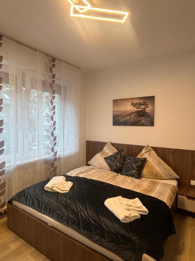 Lenti Duesseldorfer Apartment'S Eksteriør billede