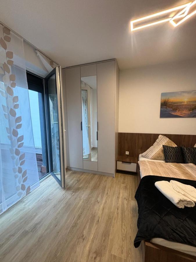 Lenti Duesseldorfer Apartment'S Eksteriør billede